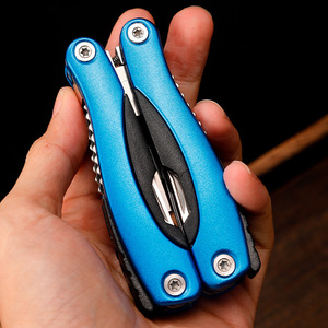 Meilleures ventes : Pince <span class=keywords><strong>multifonction</strong></span> en acier inoxydable, <span class=keywords><strong>outil</strong></span> pliable <span class=keywords><strong>de</strong></span> <span class=keywords><strong>poche</strong></span> pour la randonnée, le camping et les activités <span class=keywords><strong>de</strong></span> plein air - Product Image 4