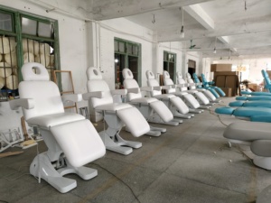 Table de massage moderne de luxe en métal, vente directe d'usine, 3 moteurs, pliable, mobilier de salon adapté aux hôtels, gymnases et spas - Product Image 3