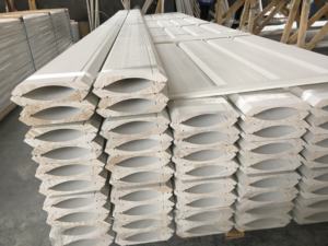 <span class=keywords><strong>Corniche</strong></span> de plafond en bois de pin apprêté - Product Image 5