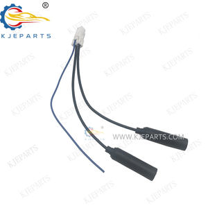 สายอะแดปเตอร์เสาอากาศ2ขาสำหรับรถยนต์โตโยต้าสายเสาอากาศพีวีซีหุ้มฉนวนในรถพร้อมขั้วต่อตัวผู้ - Product Image 1