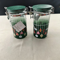 Bocal de rangement en verre vert dégradé de Noël de 40 oz avec couvercle en bambou pour la cuisine, idéal pour biscuits, bonbons, noix et grains de café