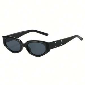 Gafas de Sol Personalizadas con Logotipo, Moda 2025, Lujosas, para Hombre y Mujer, Montura Pequeña, Poligonales, UV400, con Remaches, Estilo Ojo de Gato - Product Image 1