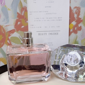 Perfume Floral Moderno de Lujo en Spray para Mujer, Envío desde EE. UU. en 2-5 Días, Larga Duración para Uso Diario, Botella de 100 ml - Product Image 3