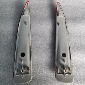 Reflectores de Parachoques Trasero para Yaris 2012-2014, 52164-52100 52163-52100, Forma de Menisco, Plástico Autoadhesivo - Product Image 3