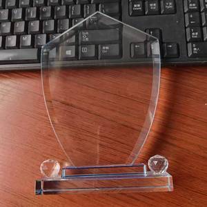 Manufacturer Wholesale clear Blanks 3d Laser Custom Crystal logo Personalised Award Crystal Glass Shield Trophy With Engraved