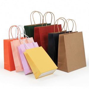 Sacs de shopping pliables de luxe biodégradables avec logo personnalisé, vente en gros, sacs promotionnels pour vêtements - Product Image 4
