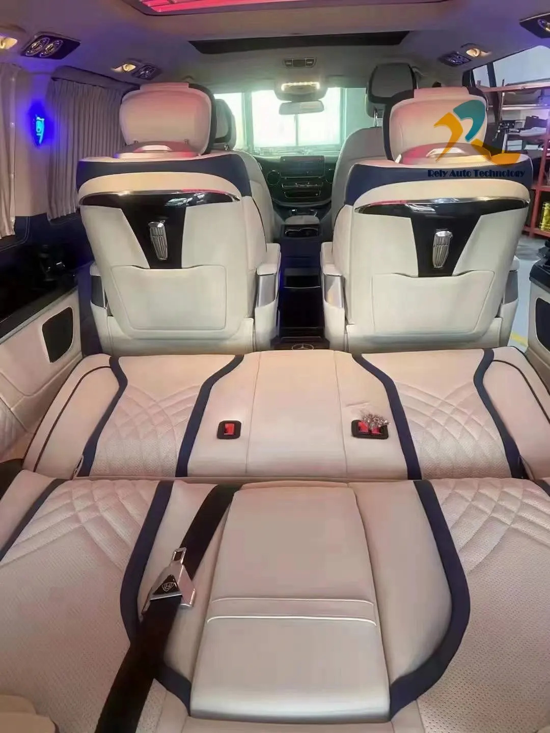 Good quality factory directly hiace van seat for luxury van