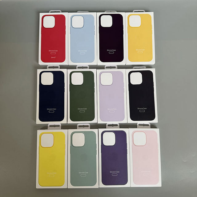 Hot Selling Magnetic Animation Silicone Cover case Soft Shockproof Phone case for iPhone 17 16 Pro Max 16 15 14 13 12