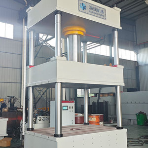 Presse hydraulique à quatre colonnes de 315 tonnes, utilisée pour le pressage des plaques de réservoirs d'eau en acier inoxydable - Product Image 2
