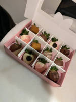 Boîtes d'emballage en papier personnalisées pour boulangerie, brownies, bagels, pâtisseries, biscuits, chocolats, fraises, avec inserts