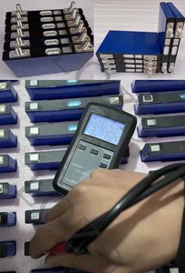 แบตเตอรี่ลิเธียมไอออนแบบแท่งปริซึม NMC 3.7V ชาร์จได้ 70C อัตราการคายประจุสูง สำหรับเครื่องเสียงรถยนต์ ความจุ 5.2Ah 6.2Ah 6.9Ah 8.4Ah - Product Image 6