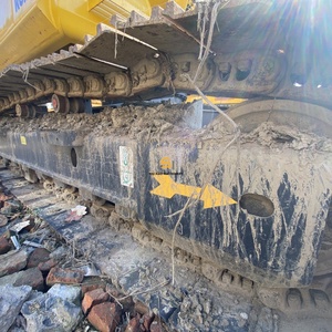 Excavadora Hidráulica Usada Komatsu PC220 de 22 Toneladas, Eficiente en Consumo de Combustible y Potente para Proyectos de Construcción - Product Image 6