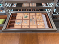 GALAXY Panier coulissant à double amortisseur en cuir, à deux niveaux, détachable, à fermeture douce, quincaillerie de placard en métal et aluminium, pour bijoux