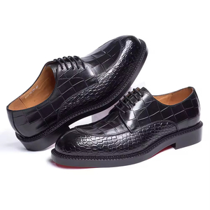 Chaussures habillées pour hommes en cuir véritable britannique de haute qualité, design de luxe très prisé pour les affaires, avec fermeture à lacets et motif fait main - Product Image 5