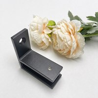 Pince à verre murale en acier inoxydable en forme de L à 90 degrés avec revêtement de surface mat et patin en caoutchouc pour fixation d'angle