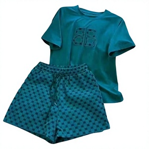 Nouvel Arrivage Ensemble Décontracté <span class=keywords><strong>Femme</strong></span> Été : Pull Tricoté Lettres Luxe et Short - Product Image 2
