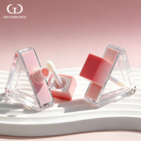 Flacon de brillant à lèvres triangulaire transparent rechargeable avec bouchon rose dégradé en ABS et pinceau à poils, emballage cosmétique, logo personnalisé, OEM
