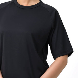 T-shirt uni respirant avec logo personnalisé, haut décontracté tendance, t-shirt en gros, design à la mode, t-shirt pour femme de haute qualité - Product Image 5