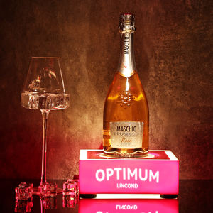 Современная Экологичная светодиодная подставка для вина, лакированная акриловая подставка для фестивальных мероприятий и продвижения бренда - Product Image 3