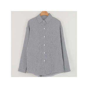 Camisa a rayas de tela de temporada de fabricante coreano Popular en venta Camisa a rayas diaria de llamadas de punto anticontracción - Product Image 4