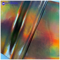 Cuir PU holographique texturé/noir irisé Supernova, cuir laser arc-en-ciel, faux cuir PU, tissu holographique
