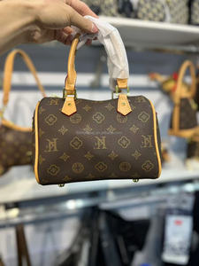 Bolsos de Mano de Lujo para Mujer al por Mayor de Fábrica, con Dos Correas y Cierre de Cremallera, Bolsos Impermeables para Uso Diario - Product Image 3