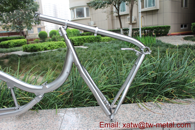 Titanium Recumbent bike frame suspension Ti suspension Recumbent with thru axle dropout titanium recumbent suspension
