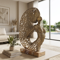 Statue de Femme Abstraite en Laiton Vieilli, Sculpture de Luxe sur Socle en Marbre pour Villa, Décoration Intérieure et Projets Hôteliers (Vente en Gros)