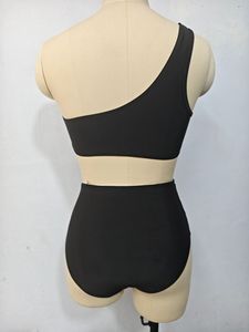 Costume da Bagno Personalizzato con Logo, Micro Perizoma in Rete, Bikini Monospalla, Set da Spiaggia con Laccetti, Patchwork in Rete, Push-up - Product Image 4