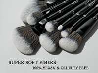 Ensemble de 14 pinceaux de maquillage professionnels personnalisables en poils synthétiques véganes avec manche en bois, brosse à raser, pour la beauté (vente en gros)