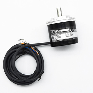 Encodeur rotatif Omron E6F-CWZ5G 1000P/R incrémental pour équipement mécanique - Product Image 1