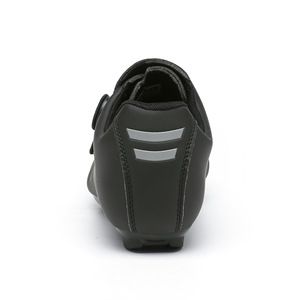 Nuevas <span class=keywords><strong>Zapatillas</strong></span> <span class=keywords><strong>de</strong></span> <span class=keywords><strong>Ciclismo</strong></span> Ligeras con Suela Rígida y Sin Clip para Hombre y Mujer, para Bicicleta <span class=keywords><strong>de</strong></span> Carretera y Montaña, Venta al Por Mayor - Product Image 4