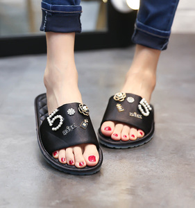 Moda in PVC scivoli <span class=keywords><strong>per</strong></span> le donne al coperto da bagno all'aperto <span class=keywords><strong>calzature</strong></span> nuovo Design di diamanti colorati Vamp estate <span class=keywords><strong>spiaggia</strong></span> signora pantofole - Product Image 6