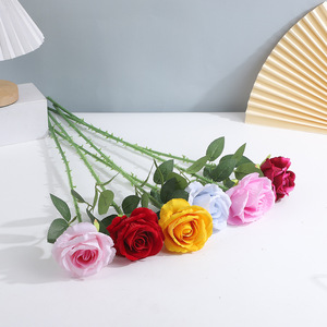 Rose artificielle à branche unique en tissu velours avec épines pour décoration de mariage, vente en gros - Product Image 3