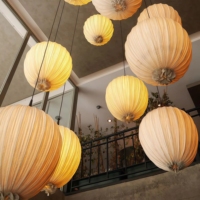 JYLIGHTING Suspension rustique bohème en fibre naturelle avec support en fil métallique, luminaire créatif pour salon de thé