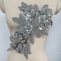 Applique de broderie perlée, patch de sequins, motif de fleur en strass pour robes de mariée, robes de soirée