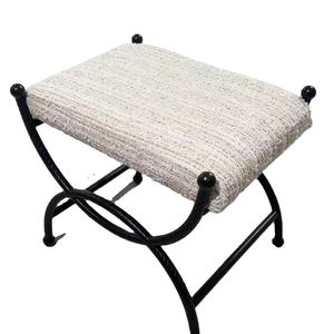 Taburete de entrada retro francés para cambiar zapatos, de metal con asiento tapizado, con pedal, pequeño taburete tipo sofá, taburete de tocador - Product Image 2