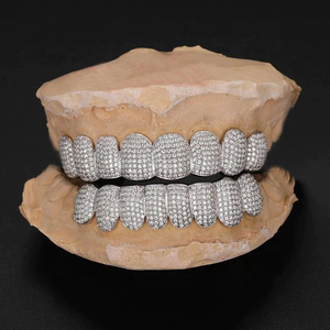 Grilles dentaires personnalisées en or massif Hip Hop avec diamants Moissanite, grilles supérieures et inférieures, bijoux dentaires punk pour rappeurs pour hommes - Product Image 5