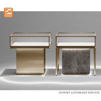 Vitrine à bijoux en métal éclairée par LED avec vitrine en verre trempé, mobilier de luxe pour boutique