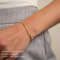 EManco Chaîne cubaine classique en plaqué or 18 carats Bracelet en acier inoxydable pour hommes fermoir mousqueton amélioré bijoux de fête réglables