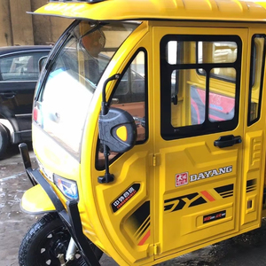 Nettoyeur Vapeur Électrique Monté sur Tricycle pour Applications Industrielles, Commerciales et de Nettoyage de Véhicules - Product Image 1