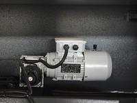 Machine de cisaillement automatique de tôles d'acier Q11-12x3200, machine de cisaillement de tôles de 3200 mm pour la découpe de métaux et de bobines