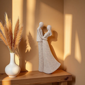 Scultura Astratta in Resina di Angelo e Fata, Coppia di Amanti che si Baciano, Impermeabile e Dipinta a Mano per Arredamento Casa - Product Image 3