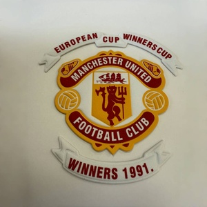 <span class=keywords><strong>Logo</strong></span> floqué <span class=keywords><strong>de</strong></span> club <span class=keywords><strong>de</strong></span> football étiquette patch à capuche équipe insigne série personnalisation transfert <span class=keywords><strong>de</strong></span> chaleur <span class=keywords><strong>logo</strong></span> <span class=keywords><strong>de</strong></span> marque patch étiquette floquée - Product Image 3