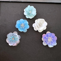Strass perlés en PVC faits à la main fleurs pailletées 2.5 cm bricolage mode accessoires décoratifs usine directe