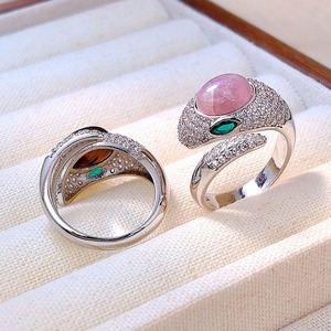 Anello Aperto a Forma di Serpente con Dettagli Colorati, Design Regolabile, Accessori di Moda per Donne - Product Image 4