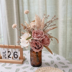 Bouquet de roses artificielles Rainy Jiangnan en tissu tissé plastique pour décoration intérieure et accessoires de mariage CF01419A - Product Image 1