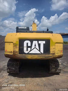 Excavatrice Caterpillar 320D d'occasion, modèle 2010, puissance 118 kW, capacité de la benne 1,19 m, origine Japon, moteur, pompe, <span class=keywords><strong>construction</strong></span> - Product Image 3