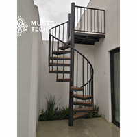 Escalier en colimaçon au design moderne et épuré, fabrication professionnelle, conception personnalisée