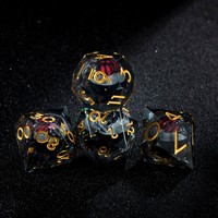 Ensemble de dés en résine faits à la main avec logo personnalisable RPG Donjons et Dragons avec des dés polyédriques à bords nets